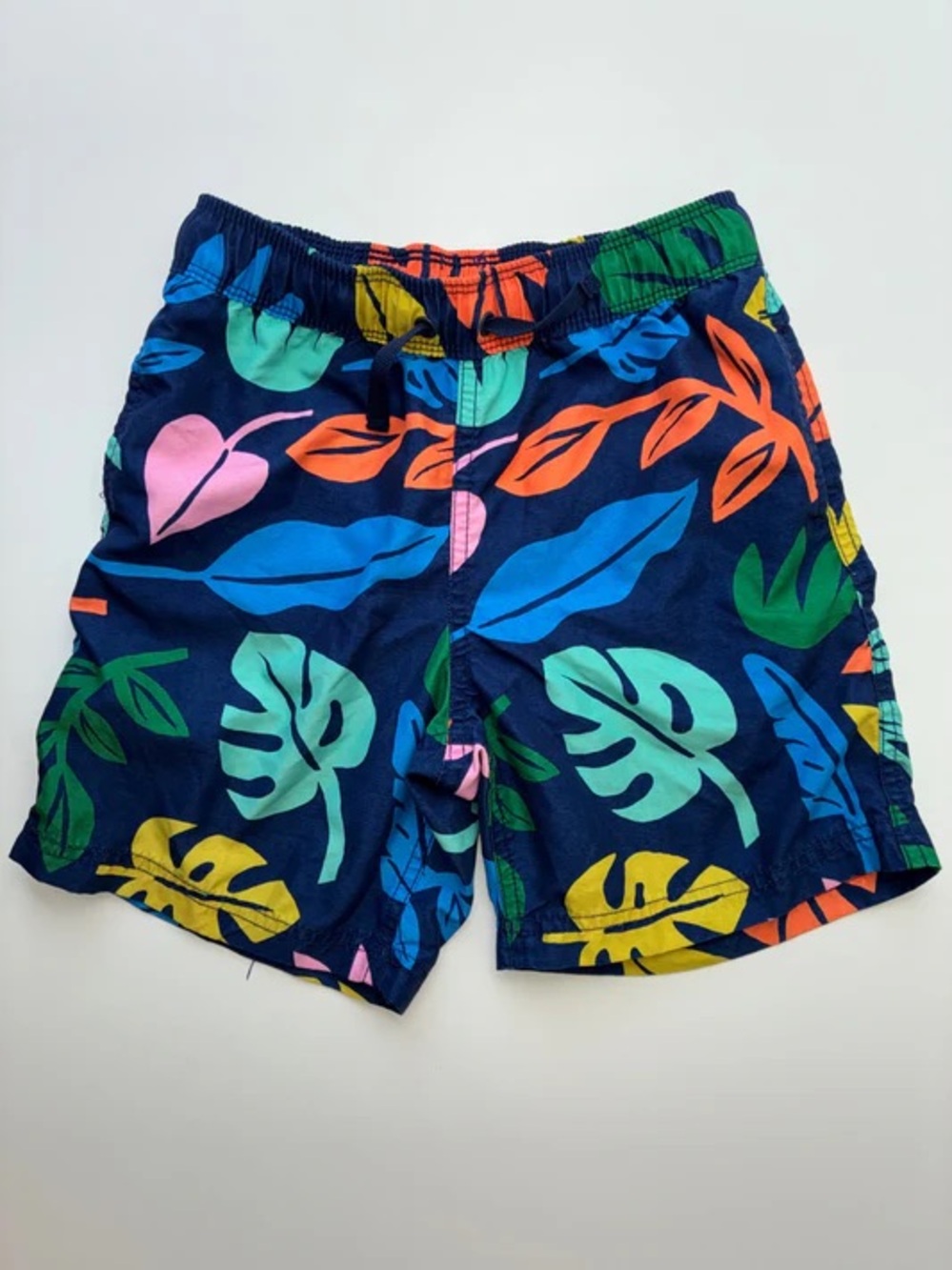 Hanna Andersson /// Men’s Tropical Rainforest Swim Shorts - Size Large